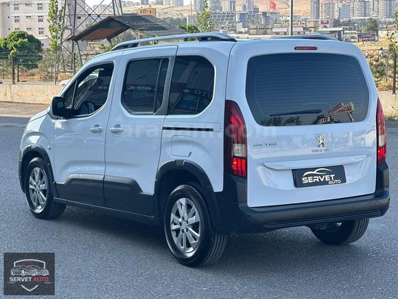 SERVET AUTO''DAN 2019 PEUGEOT RİFTER ALLURE HATASIZ