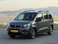 2022 MODEL PEUGEOT RİFTER 1.5 BLUEHDI ALLURE CAM TAVANLI BOYASIZ