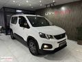 UY-CAR 2022 RİFTER 1.5BLUEHDİ 40BİNKM ALLURE HATASIZ BOYASIZ