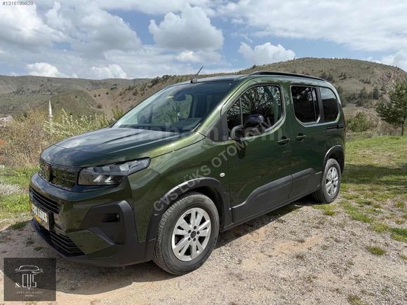 S.CVS LÜKS OTOMOTİV/2024 MAKYAJLI KASA ALLURE LANSMAN RENK 130HP