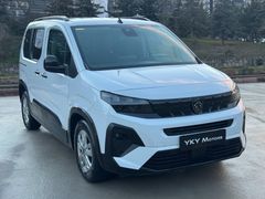 YKY MOTORS HATASIZ-BOYASIZ 2025 MODEL DÜŞÜK KM KART 12 TAKSİT
