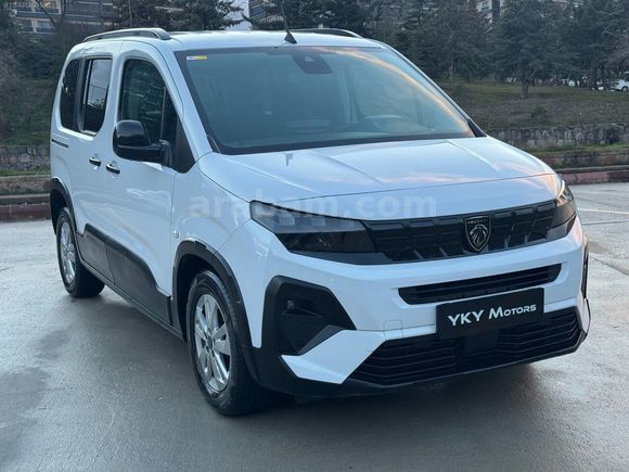 YKY MOTORS HATASIZ-BOYASIZ 2025 MODEL DÜŞÜK KM KART 12 TAKSİT