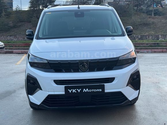 YKY MOTORS HATASIZ-BOYASIZ 2025 MODEL DÜŞÜK KM KART 12 TAKSİT
