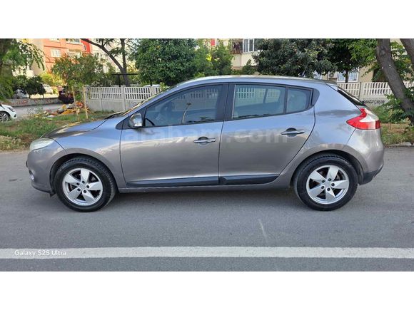Sahibinden Renault Megane 1.5 dCi Expression 2010 Model 