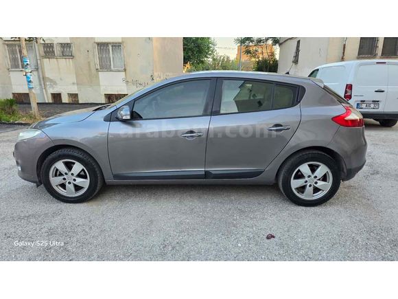 Sahibinden Renault Megane 1.5 dCi Expression 2010 Model 