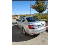 Sahibinden Skoda Octavia 1.6 TDI Ambition 2013 Model  200.000 km Gri (Gümüş)