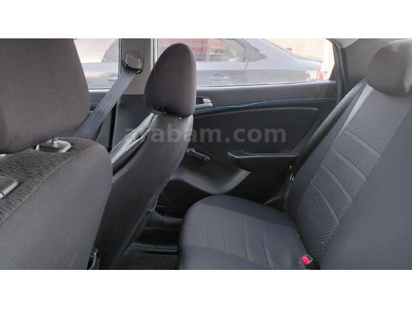 Sahibinden Hyundai Accent Blue 1.6 CRDI Mode Plus 2013 Model Kocaeli