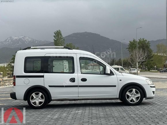 ORJİNAL KM-OTOMOBİL RUHSATLI-COMBO 1.3 DİZEL-K.KARTINA 12 TAKSİT