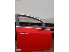 Opel Astra J Sağ Ön Kapı