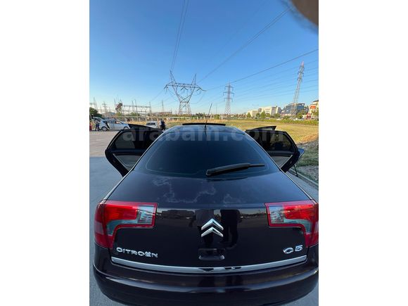 SAHİBİNDEN TEMİZ CİTROEN C5 FULL PAKET 2.0 Exclusive