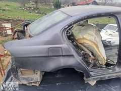 Bmw E90 Sağ Arka Çamurluk