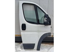 Fiat Ducato Sağ Ön Kapı