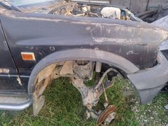 Opel Frontera Sağ Ön Çamurluk