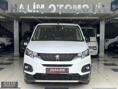 HALİMOTOMOTİV.2023 PEUGEOT RİFTER 1.5BLUHDİ GT CAM TAVAN94.000KM