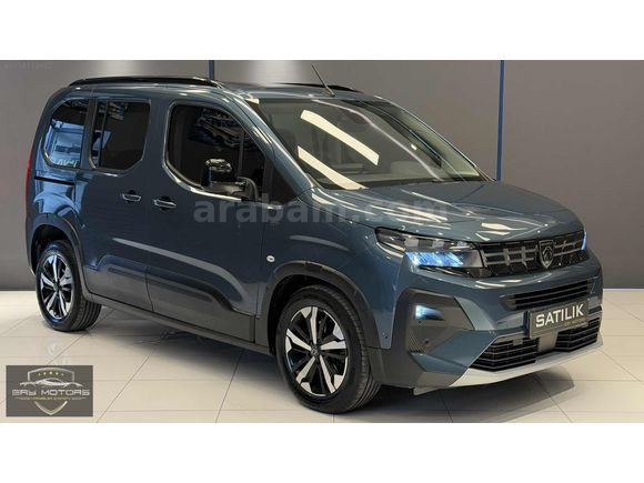 HATASIZ 2024 PEUGEOT RİFTER GT 1.5 BlueHDİ OTOMATİK CAM TAVAN