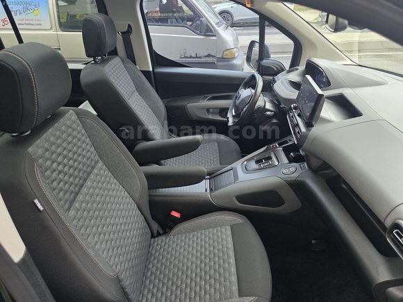 GAP-AUTO"DAN"2025"MODEL"GT-RİFTER"30,000-KM"1.5-130HP"HATASIZ"