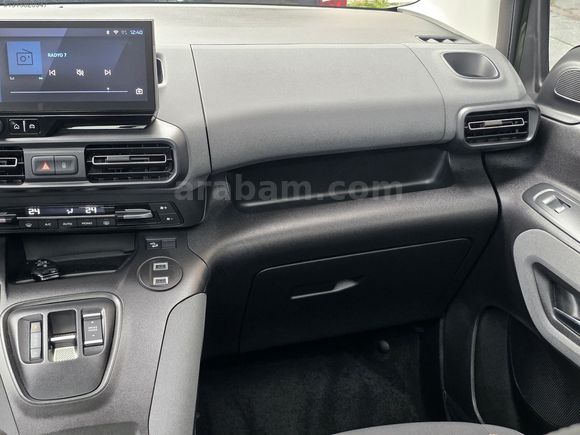 GAP-AUTO"DAN"2025"MODEL"GT-RİFTER"30,000-KM"1.5-130HP"HATASIZ"