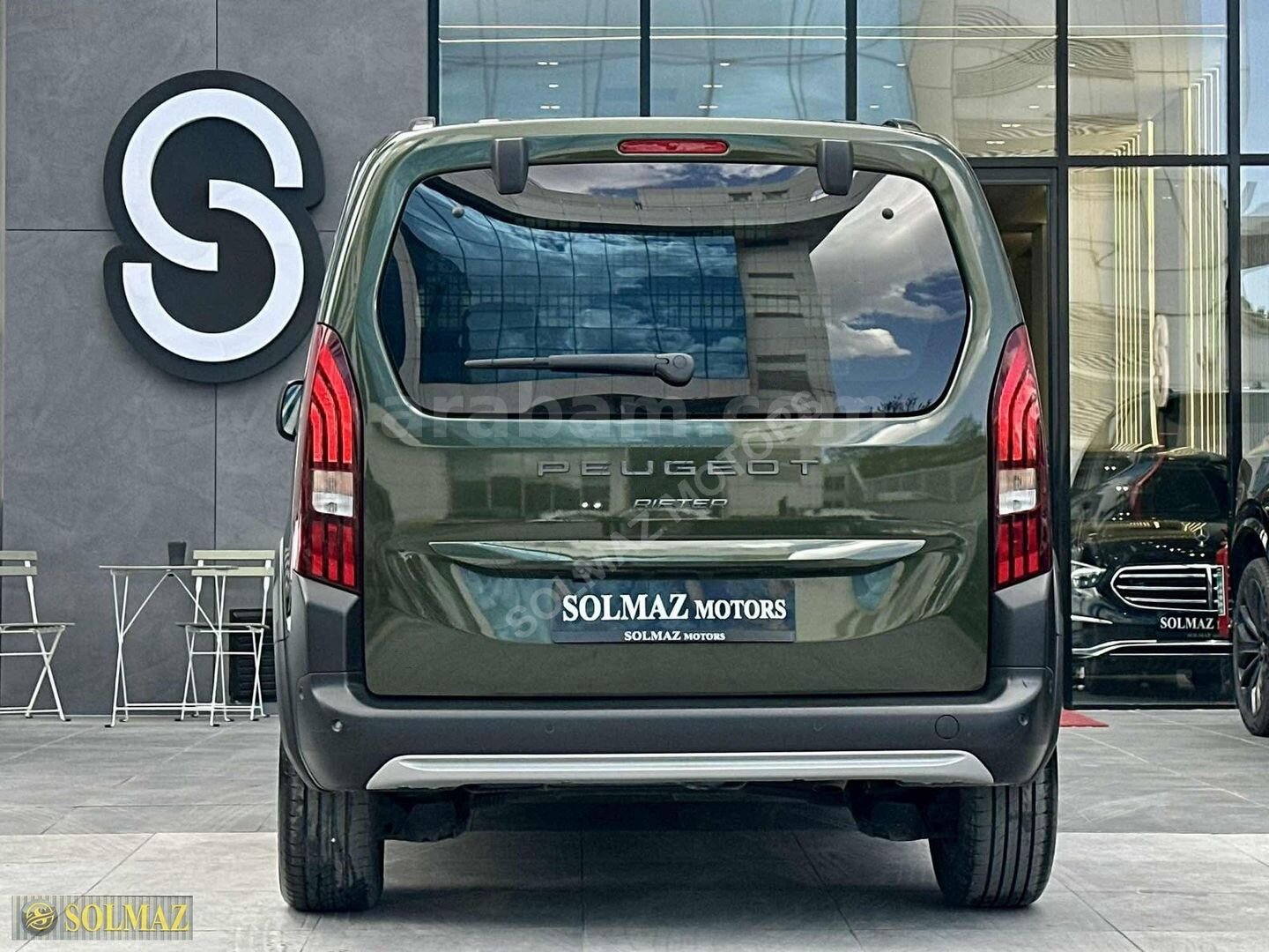 SOLMAZ MOTORS PEUGEOT RİFTER GT HATASIZ LANSMAN OLİVİA YEŞİL 7