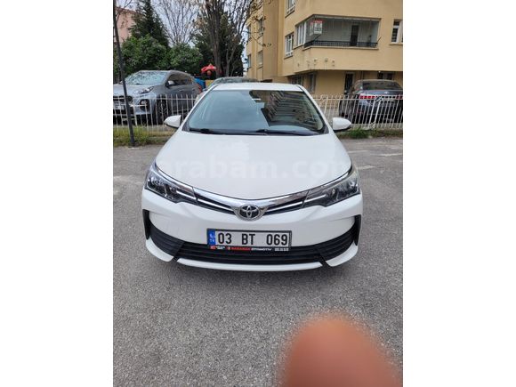 Sahibinden Toyota Corolla 1.33 Life 2017 Model