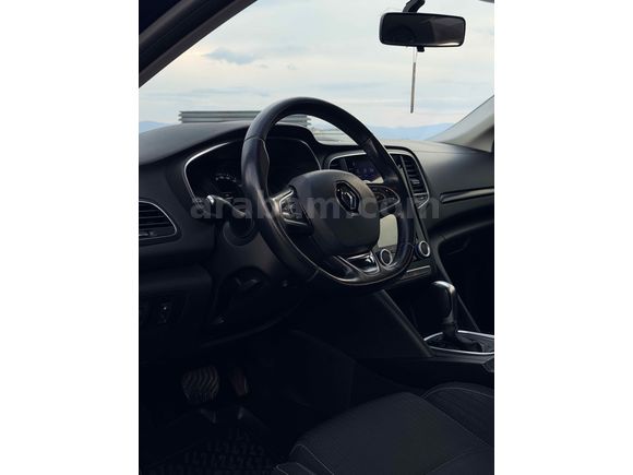 Sahibinden Renault Megane 1.5 dCi Touch 2016 Model 