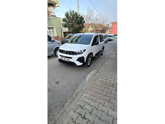 Sahibinden Peugeot Rifter 1.5 BlueHDI Allure 2025 Model