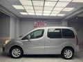 4K AUTO'DAN 2017 MODEL PEUGEOT PARTNER ALLURE 93 BİNDE