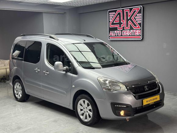 4K AUTO'DAN 2017 MODEL PEUGEOT PARTNER ALLURE 93 BİNDE