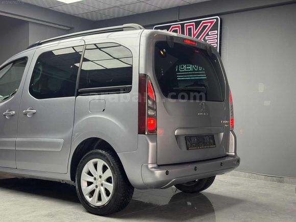 4K AUTO'DAN 2017 MODEL PEUGEOT PARTNER ALLURE 93 BİNDE