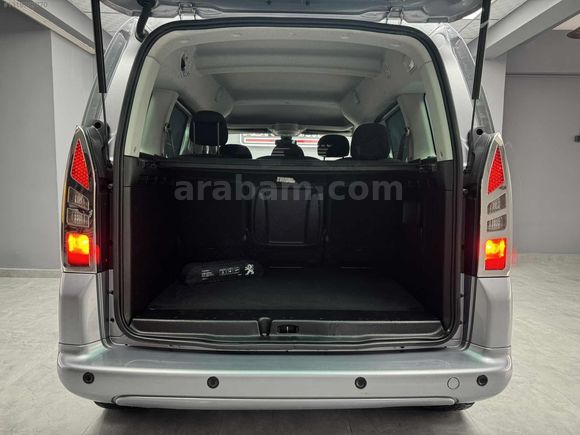 4K AUTO'DAN 2017 MODEL PEUGEOT PARTNER ALLURE 93 BİNDE