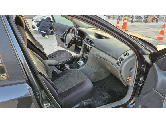 Sahibinden Renault Laguna 1.6 Privilege 2005 Model