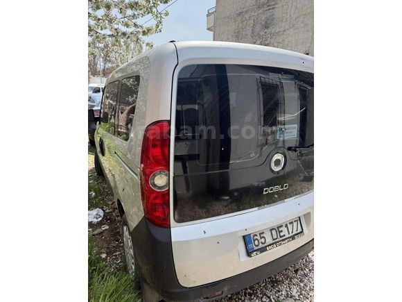 ERCİŞ OTOMOTİV DEN UYGUN FİYATLI 2011 DOBLO