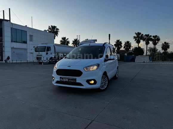 Galeriden Ford Tourneo Courier 1.5 TDCi Journey Titanium 2022 Model Antalya