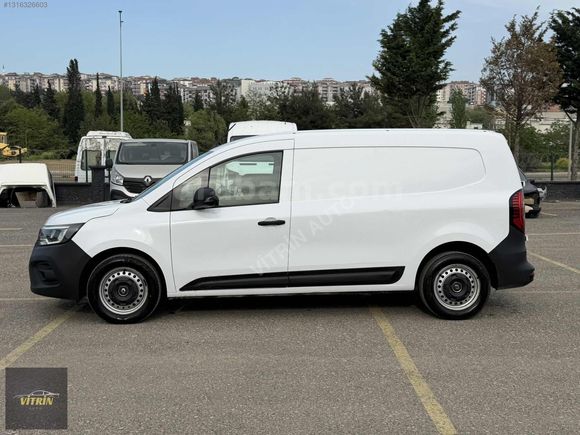 VİTRİN'DEN 2024 MODEL HATASIZ BOYASIZ SERVİS BAKIMLI 20.000 KM