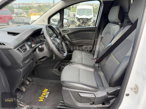 VİTRİN'DEN 2024 MODEL HATASIZ BOYASIZ SERVİS BAKIMLI 20.000 KM