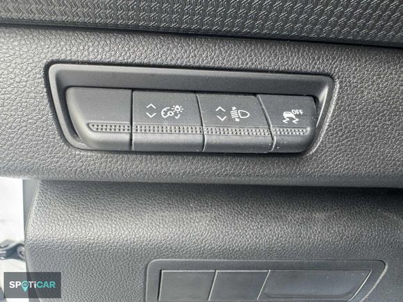 OPEL YETKİLİ BAYİİNDEN HATASIZ BOYASIZ 2024 KANGO %20 FATURALI