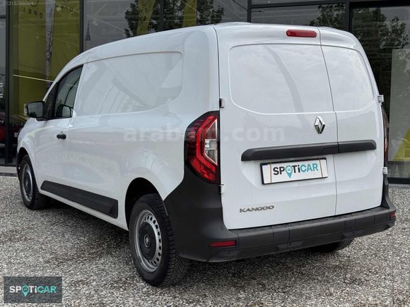 OPEL YETKİLİ BAYİİNDEN HATASIZ BOYASIZ 2024 KANGO %20 FATURALI