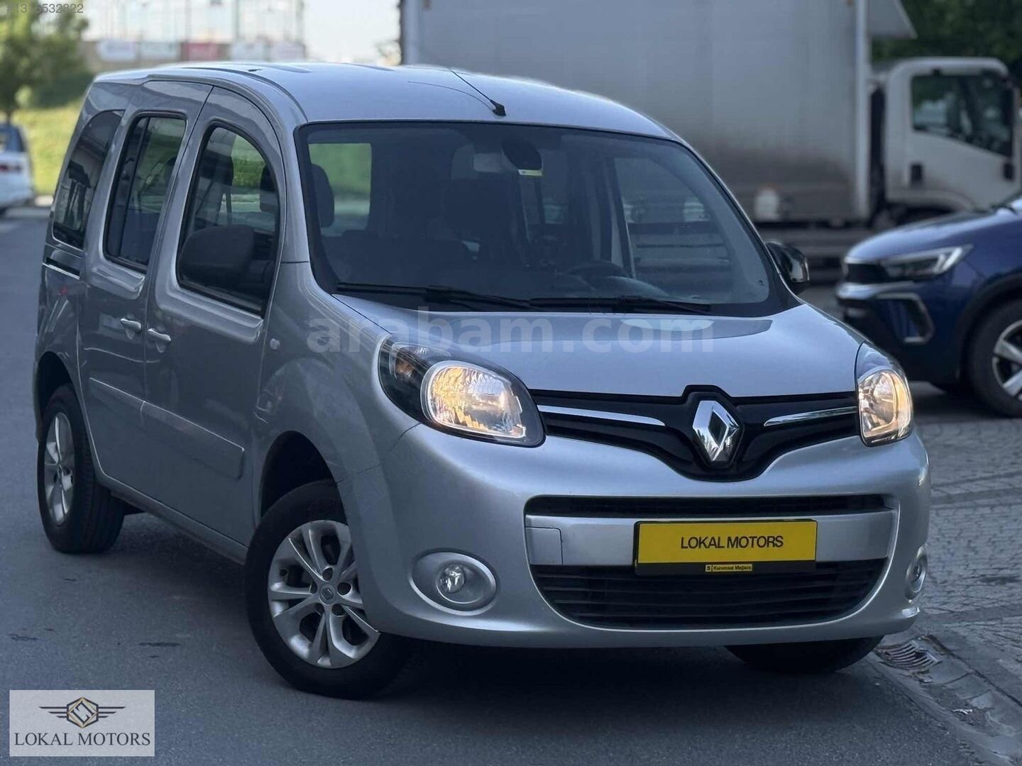 Galeriden Renault Kangoo 1.5 dCi Exclusive 2018 Model İstanbul 153.000 km Beyaz 3