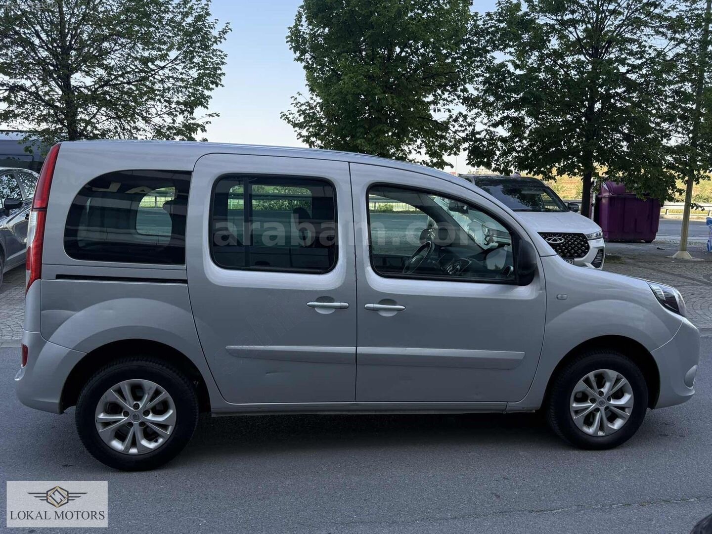 Galeriden Renault Kangoo 1.5 dCi Exclusive 2018 Model İstanbul 153.000 km Beyaz 7