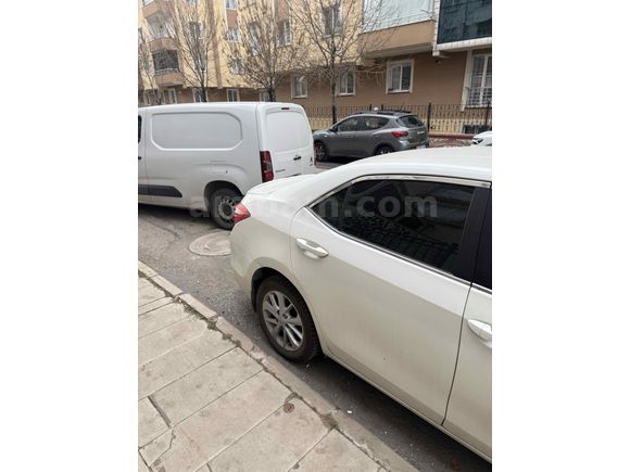 Sahibinden Toyota Corolla 1.4 D-4D Active 2013 Model 