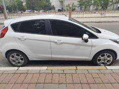 Sahibinden Ford Fiesta 1.6  Trend X 2015 Model  163.000 km Beyaz