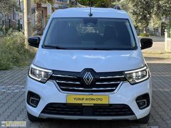 RENAULT KANGO MULTIX 1.3 TCE ICONIC EDC 11.750 KM HATASIZ