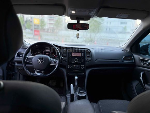 Sahibinden Renault Megane 1.5 dCi Touch 2018 Model 