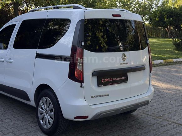 2022 RENAULT EXPRESS JOY 1.5 BLUEDCI 105.000KM BAKIMLI