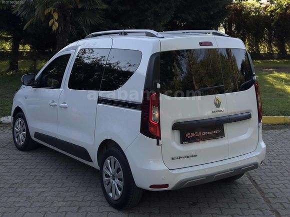 2022 RENAULT EXPRESS JOY 1.5 BLUEDCI 105.000KM BAKIMLI