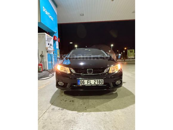 Sahibinden Honda Civic 1.6i VTEC Eco Elegance 2014 Model
