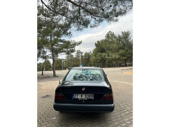 Sahibinden Mercedes - Benz E 200 d 1985 Model