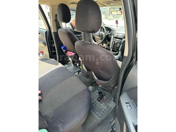 Sahibinden Isuzu D-Max 2.5 4x2 HT 2012 Model 