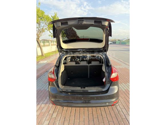 SAHİBİNDEN DEĞİŞENSİZ 2013 FORD FOCUS