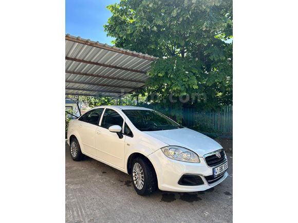 2 değişenli temiz aile aracı  1.3 Multijet Pop  2015 Model