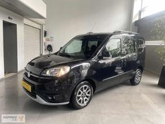 ALDATMAZ PLAZA'DAN BOYASIZ 2016 FIAT DOBLO 1.6 TREKKİNG 53.000KM